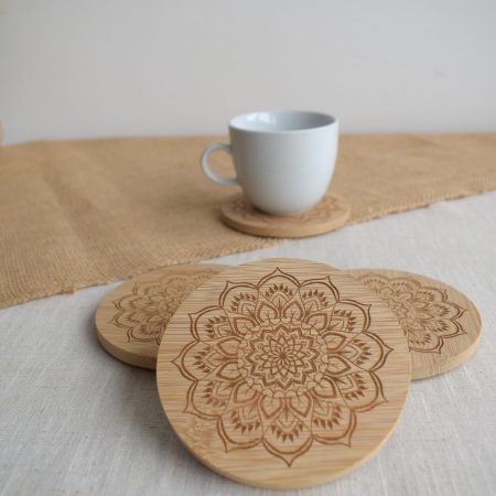 Dessous de Verre en Bambou Mandala